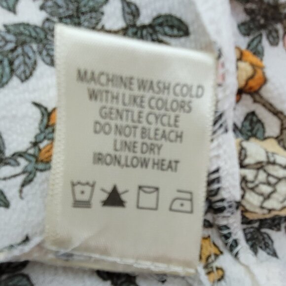 NEW MAX STUDIO Dress Womens M Floral Crepe Wrap Midi Dress Flutter Sleeve NWT - Picture 15 of 16